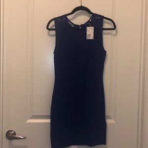 Lace sleeveless H&M dress - size 10